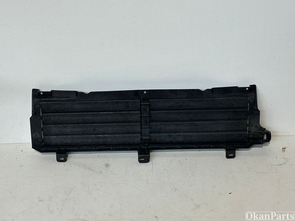 Land Rover (Range Rover) L550 L551 luchtgeleider K8D2-8475-A, Auto-onderdelen, Carrosserie, Land Rover, Voor, Gebruikt