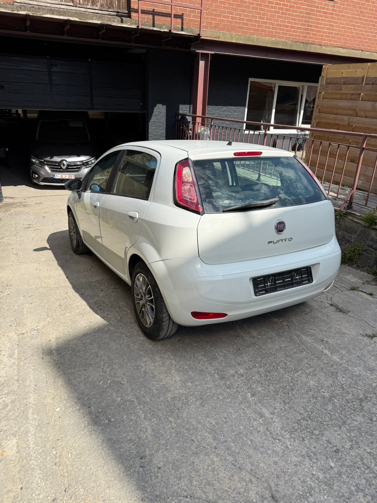 Fiat punto evo, Autos, Euro 5, Achat, Aide au démarrage en côte, 5 portes