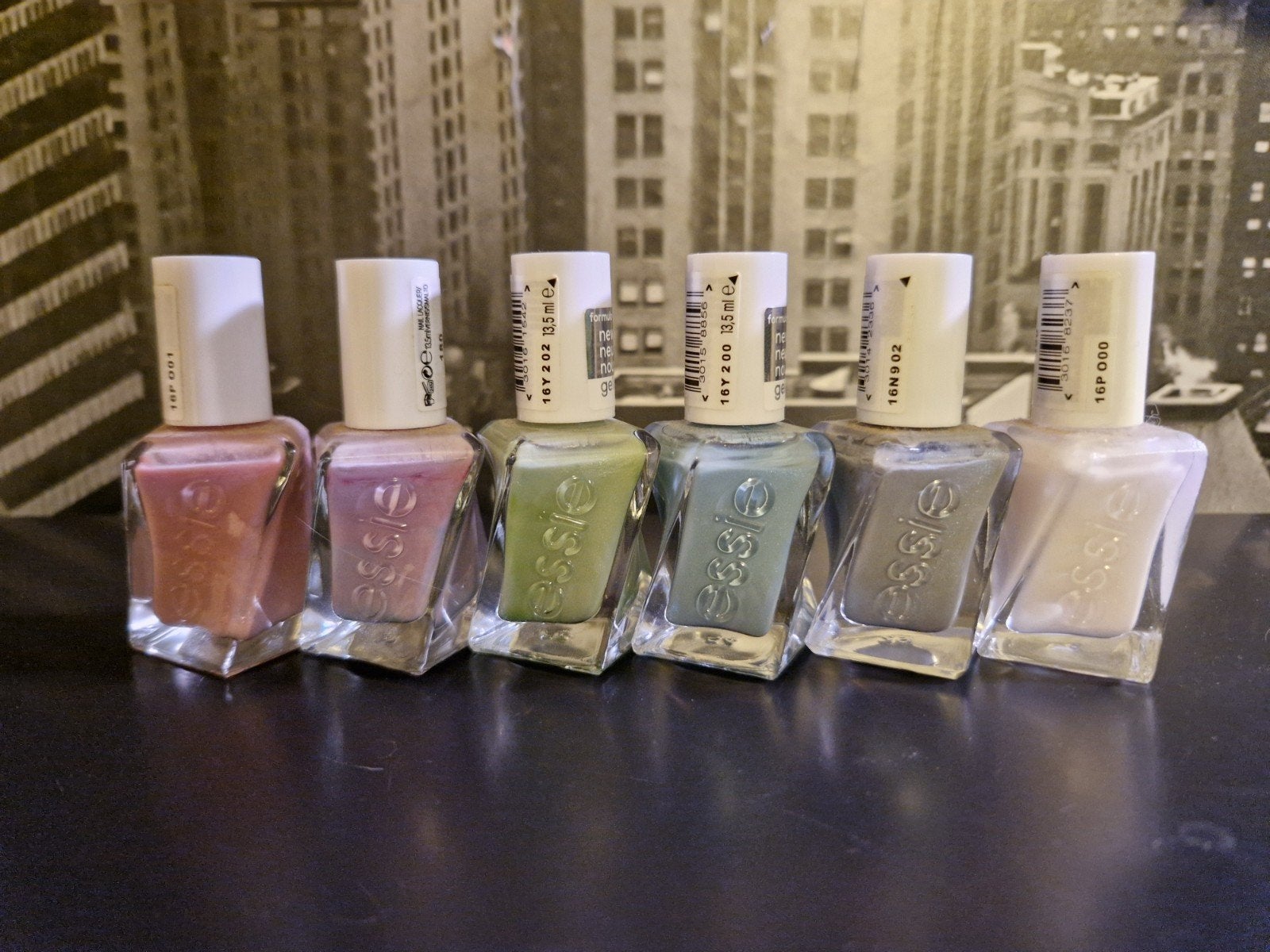 nagellak essie gel couture, Ophalen of Verzenden, Gebruikt, Handen en Nagels