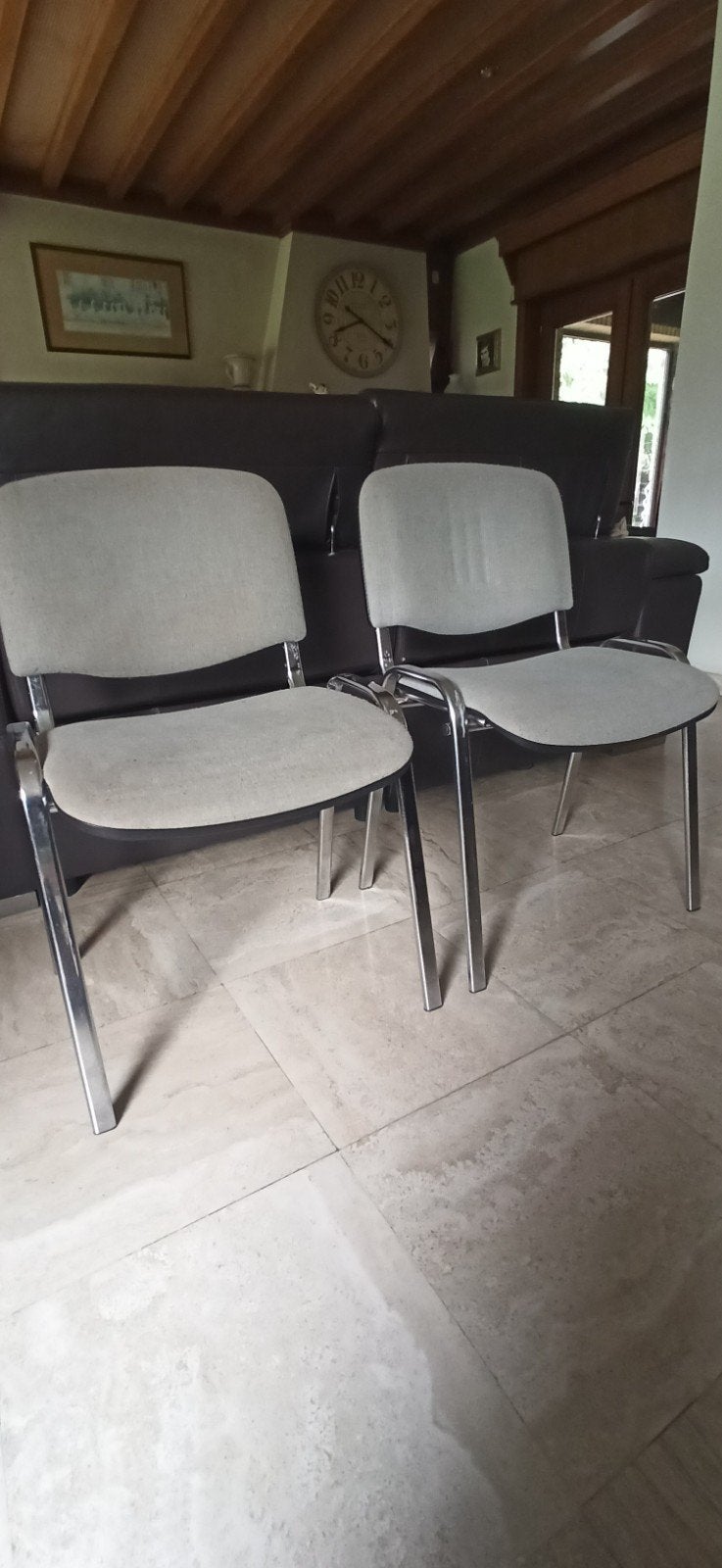 2 belles chaises de bureau très costeaud, Articles professionnels, Aménagement de Bureau & Magasin | Équipement & Télécommunications