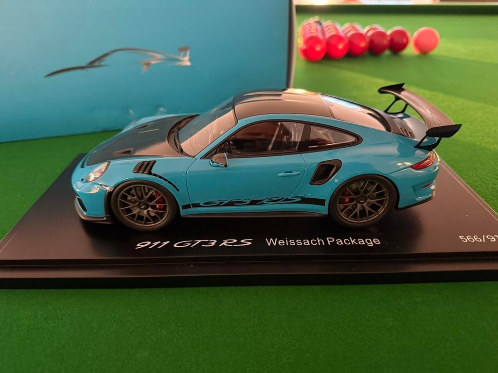 Porsche GT3 RS Weissach Package Blue Ltd Edition 1/18, Ophalen, Zo goed als nieuw
