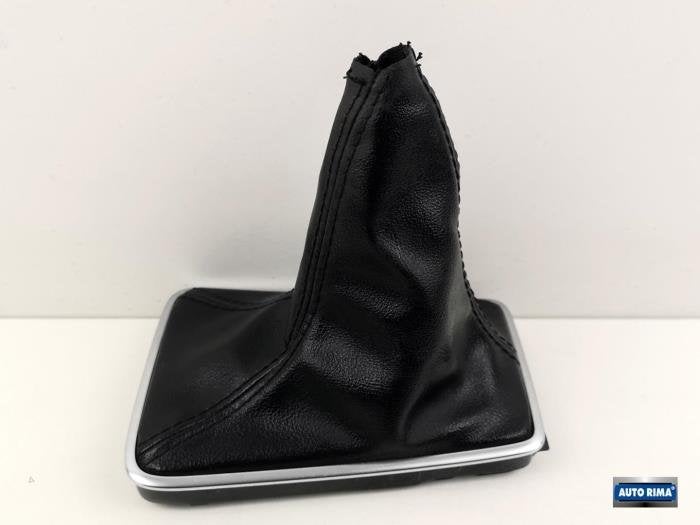 Enveloppe levier de vitesse d'un Volvo V40, -, 3 mois de garantie, Utilisé, -