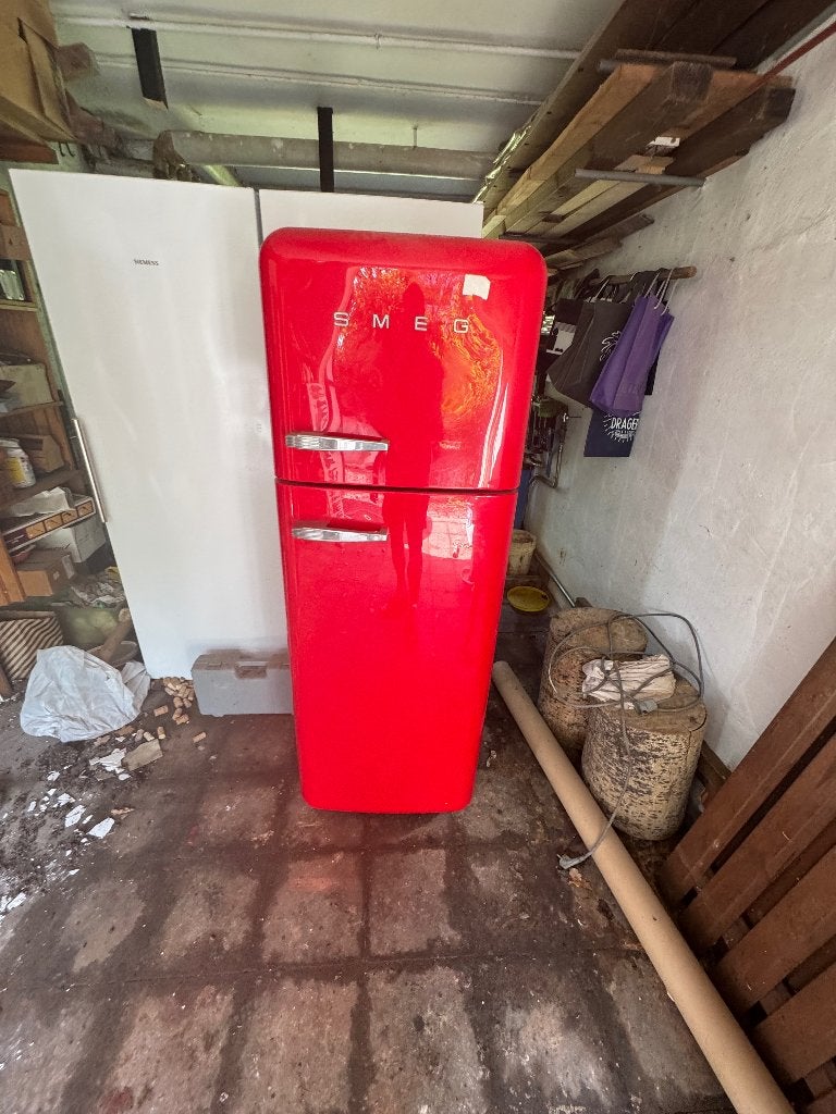 Rode Smeg koelkast met diepvries deel, Ophalen, Gebruikt, 60 cm of meer, 160 cm of meer