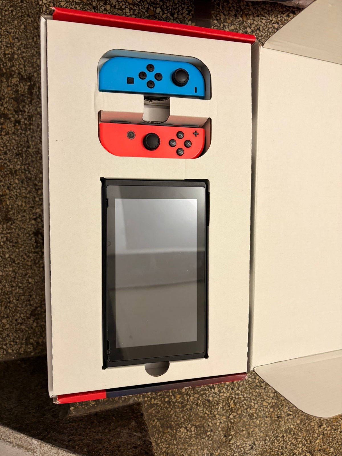 Switch, Enlèvement, Comme neuf