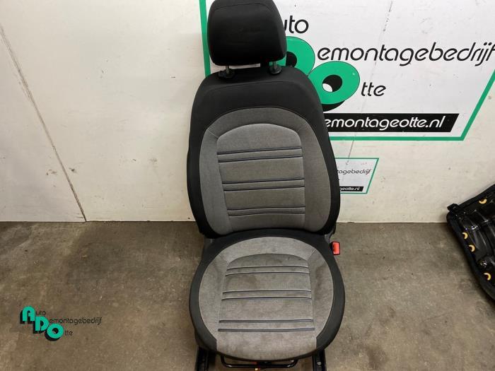 Siège droit d'un Fiat Punto Evo (Punto Evo 08-), -, 3 mois de garantie, Utilisé, Fiat