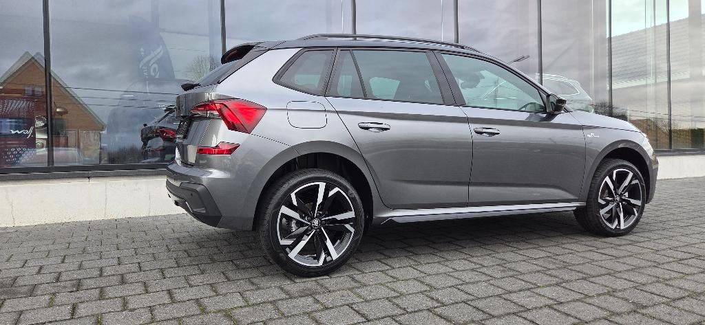 Skoda Kamiq TSI 116 MonteC Panormisch dak Matrix Kam*NIEUW*, Autos, Skoda, Argent ou Gris, Achat, Euro 6, Entreprise