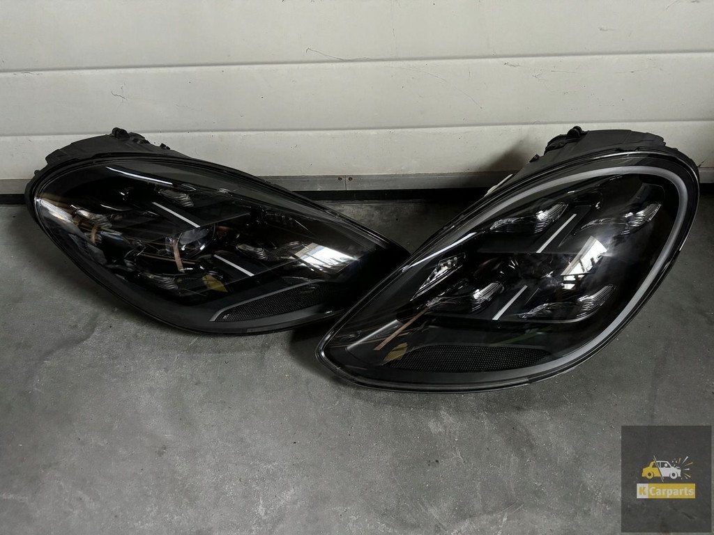973.941.036, Porsche Panamera 971 973 Feux matriciels LED co, Porscheplatz 1
70435  Stuttgart, DE, Porsche, Info@porsche.de, Utilisé