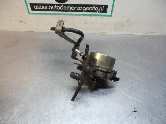 Pompe à vide (diesel) d'un Alfa Romeo Mito, Autos : Pièces & Accessoires, Moteurs & Accessoires, Alfa Romeo, Utilisé, 3 mois de garantie