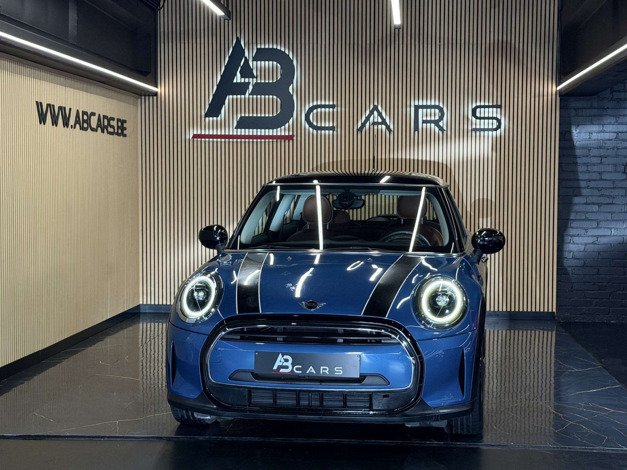 MINI Cooper 1.5i * BOITE AUTO * GARANTIE 12 MOIS * FACE LIFT, 4 zetels, Euro 6, Leder, Cooper