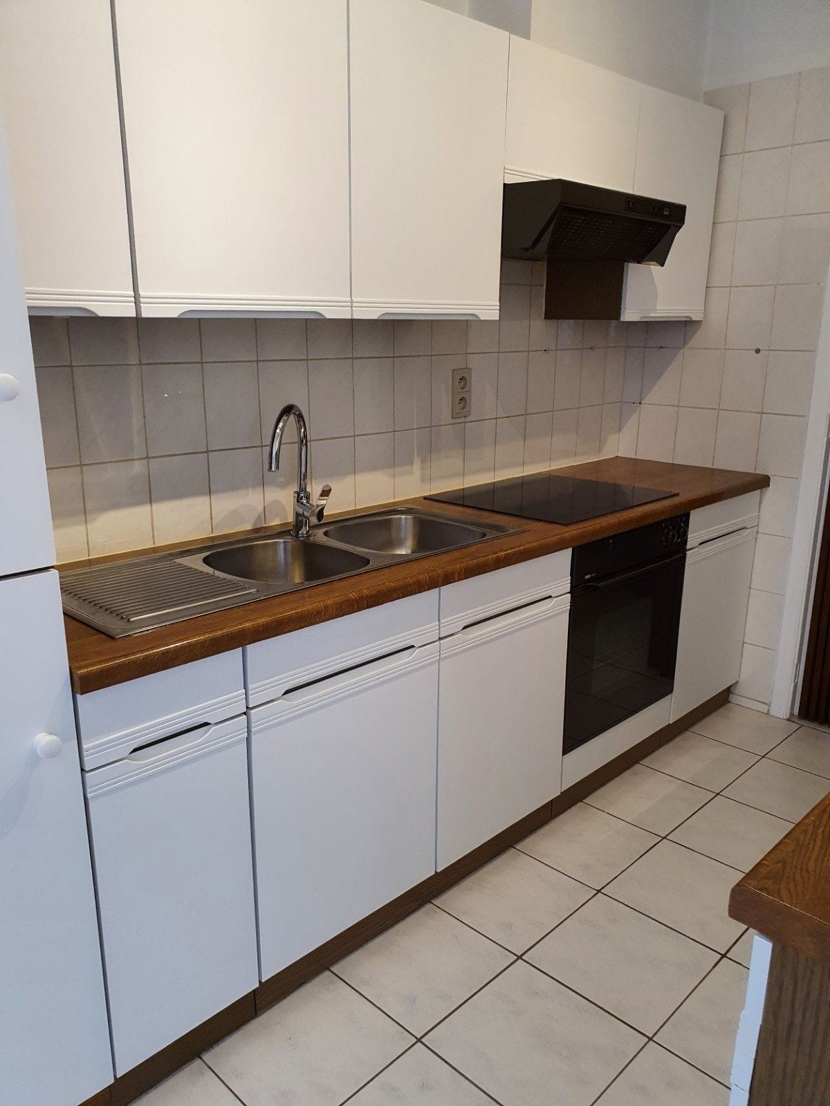 Gratis keuken centrum Tienen (zonder kookplaat en oven), Enlèvement, Utilisé