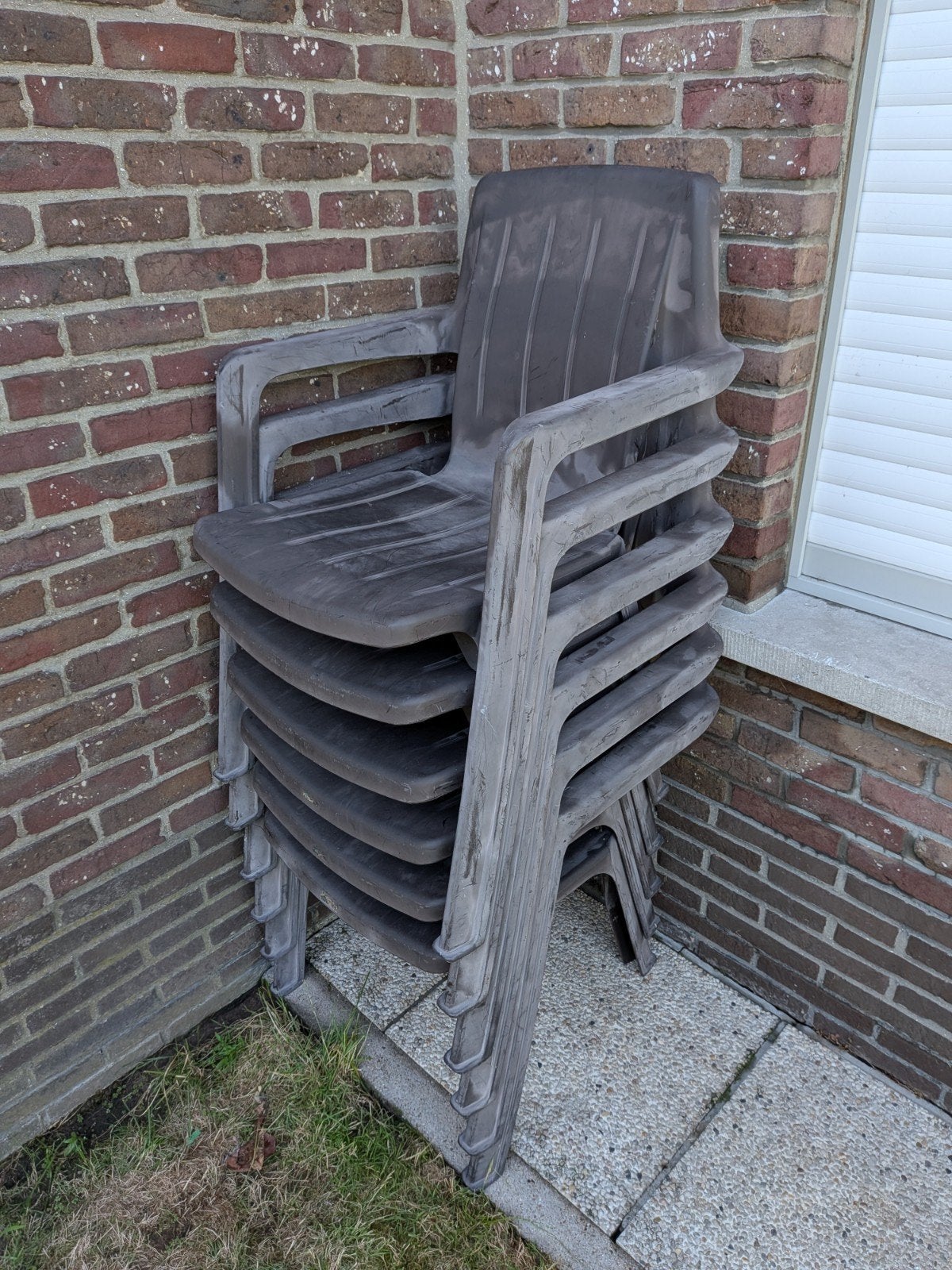 Chaises empilables - 10€ chacune, ou 50€ pour les 6, Enlèvement