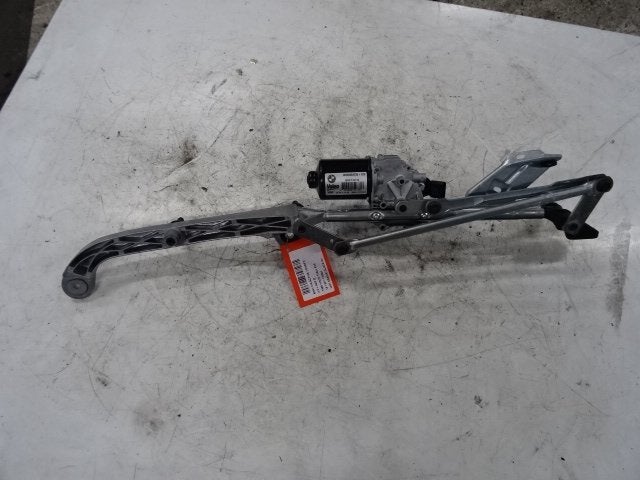 RUITENWISSER MECHANIEK BMW 2 serie Active Tourer (F45), Gebruikt, Mevr. I. Hauben, BMW, Rue de l'Espoir 34 34
4030  GRIVEGNÉE, BE