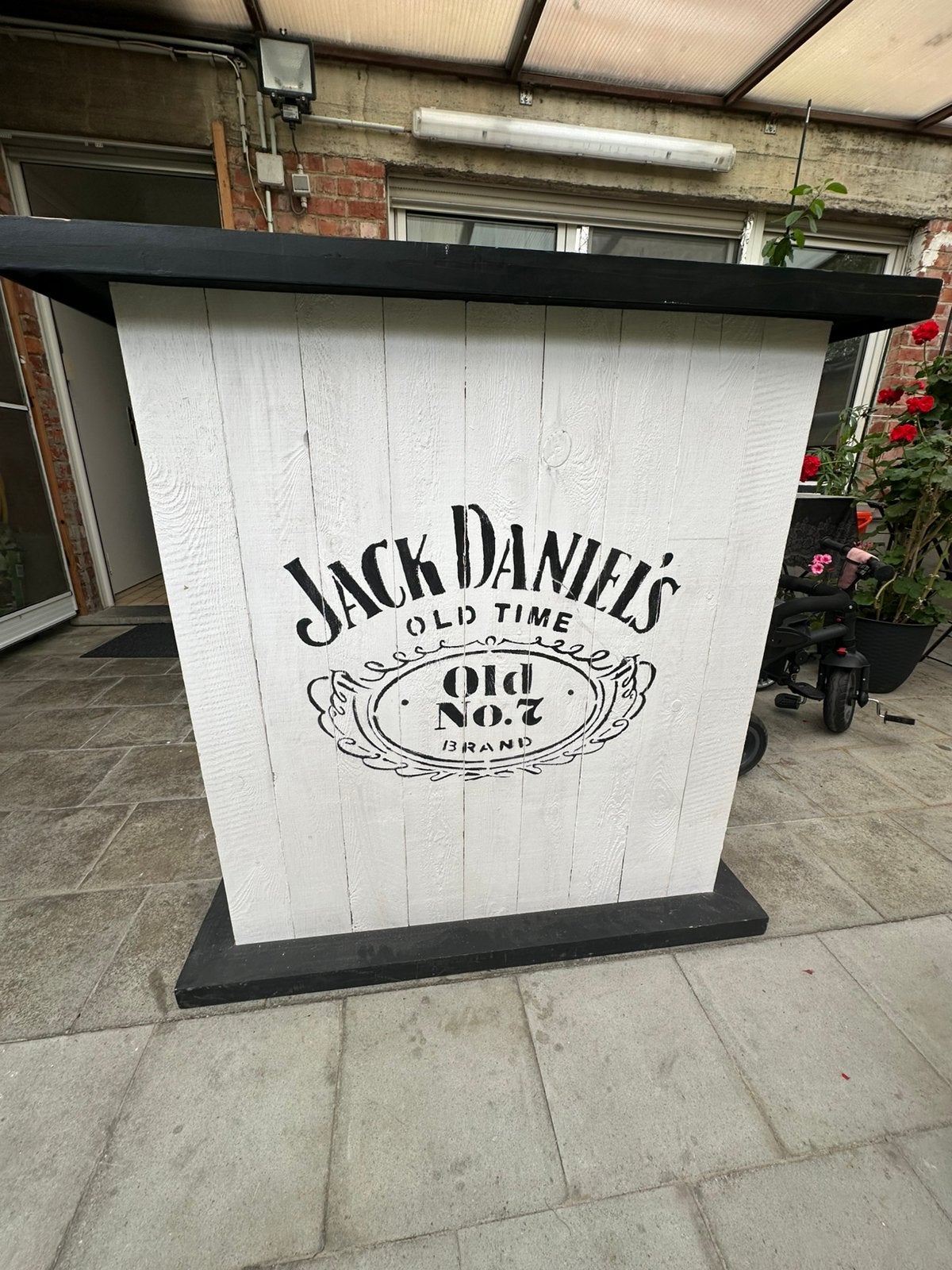 Mini-bar style « Jack Daniel's », Enlèvement, Comme neuf
