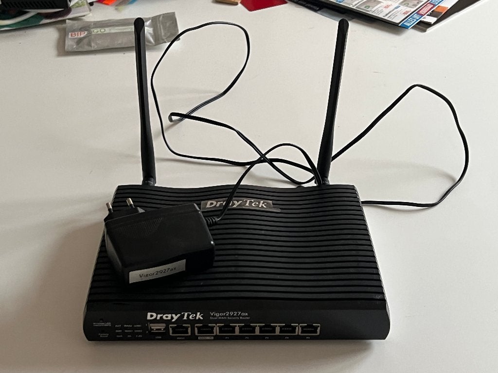 DrayTek Vigor 2927ax WiFI6 router firewall **UNCLAIMED**, Computers en Software, Routers en Modems, Ophalen of Verzenden, Gebruikt