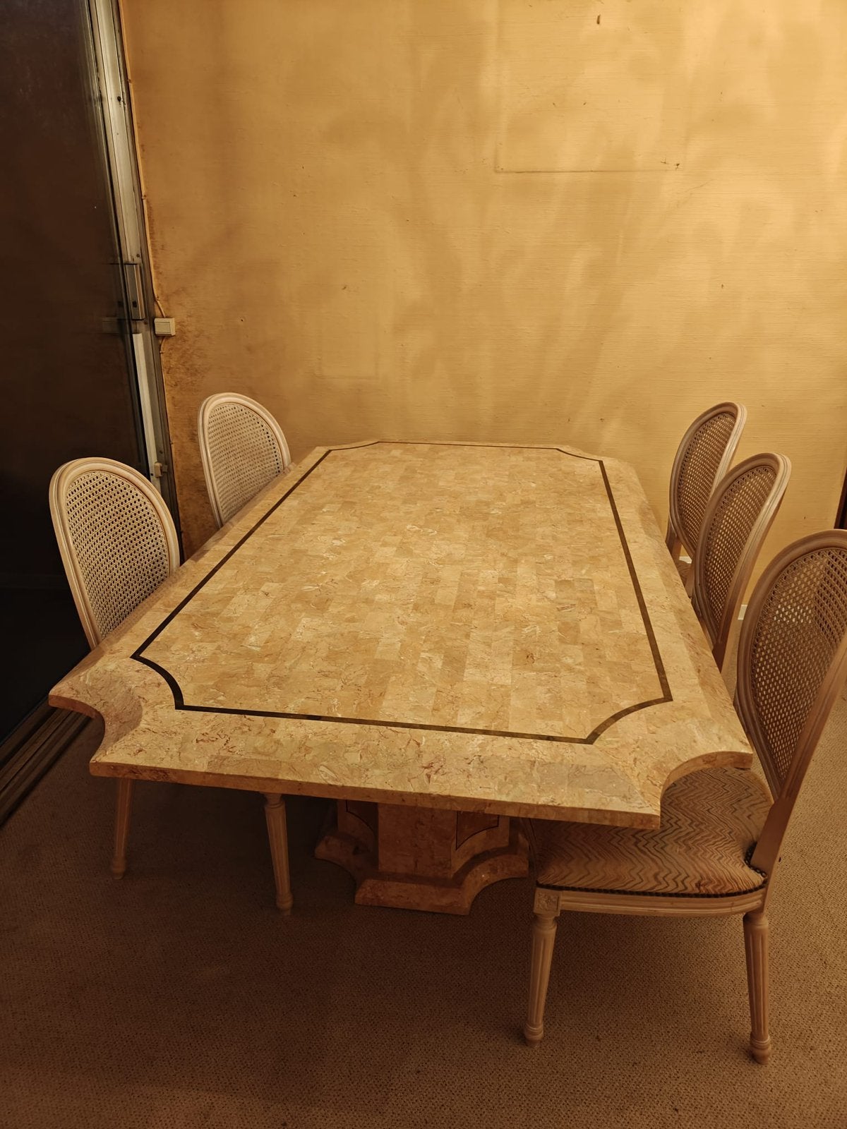 Table en Travertin (marbre), Ophalen