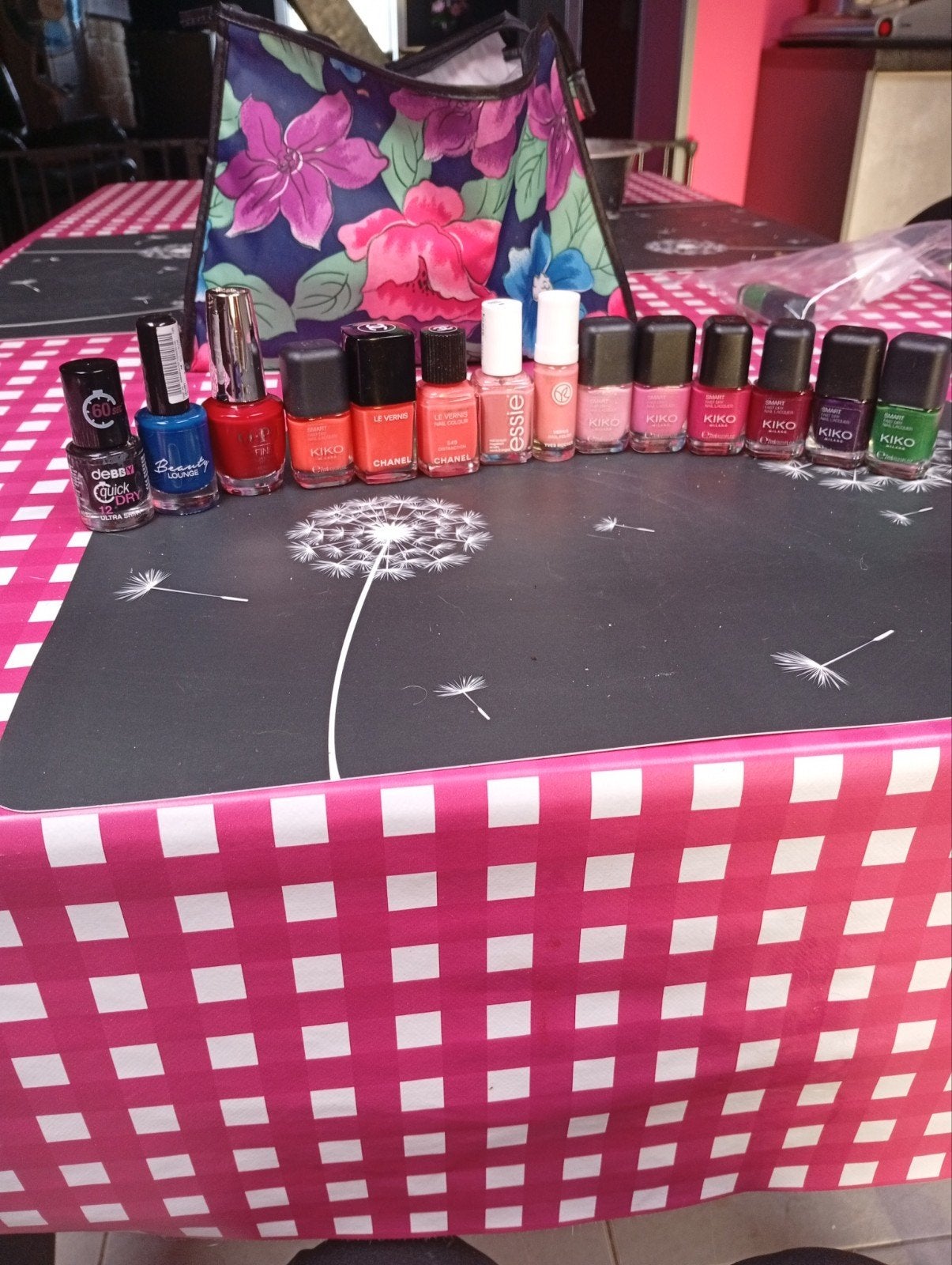 Divers vernis à ongles différentes marques, Enlèvement ou Envoi