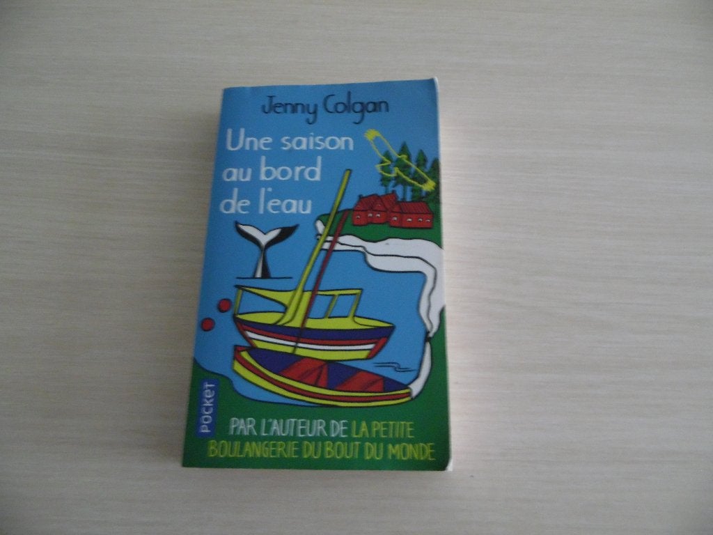UNE SAISON AU BORD DE L'EAU      JENNY  COLGAN, Livres, Enlèvement ou Envoi, Comme neuf, Europe autre, Jenny Colgan.