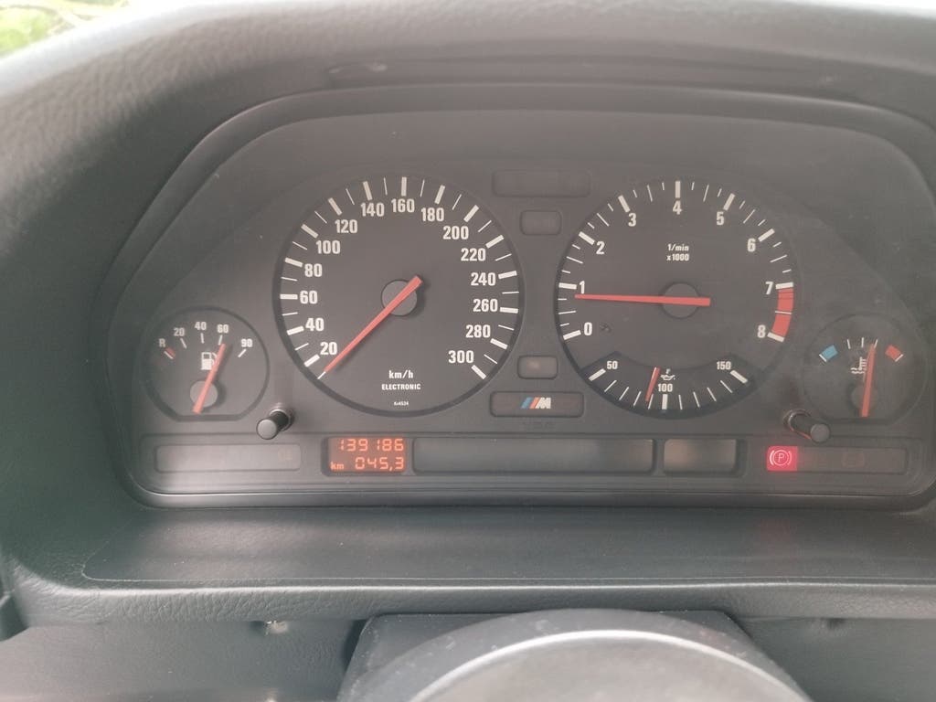 BMW M5, foto 12