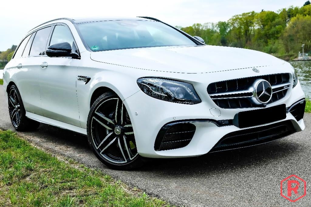 Mercedes E 63 AMG Opendak Burmester Performance, Auto's, Mercedes-Benz, Automaat, 4000 cc, Parkeerassistent, Wit