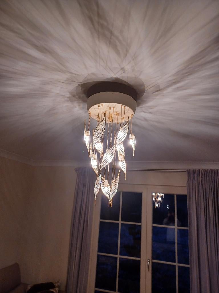 Lustre, Ophalen, Gebruikt