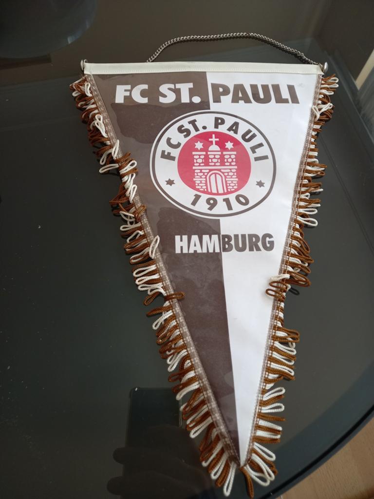 fanion fc saint pauli