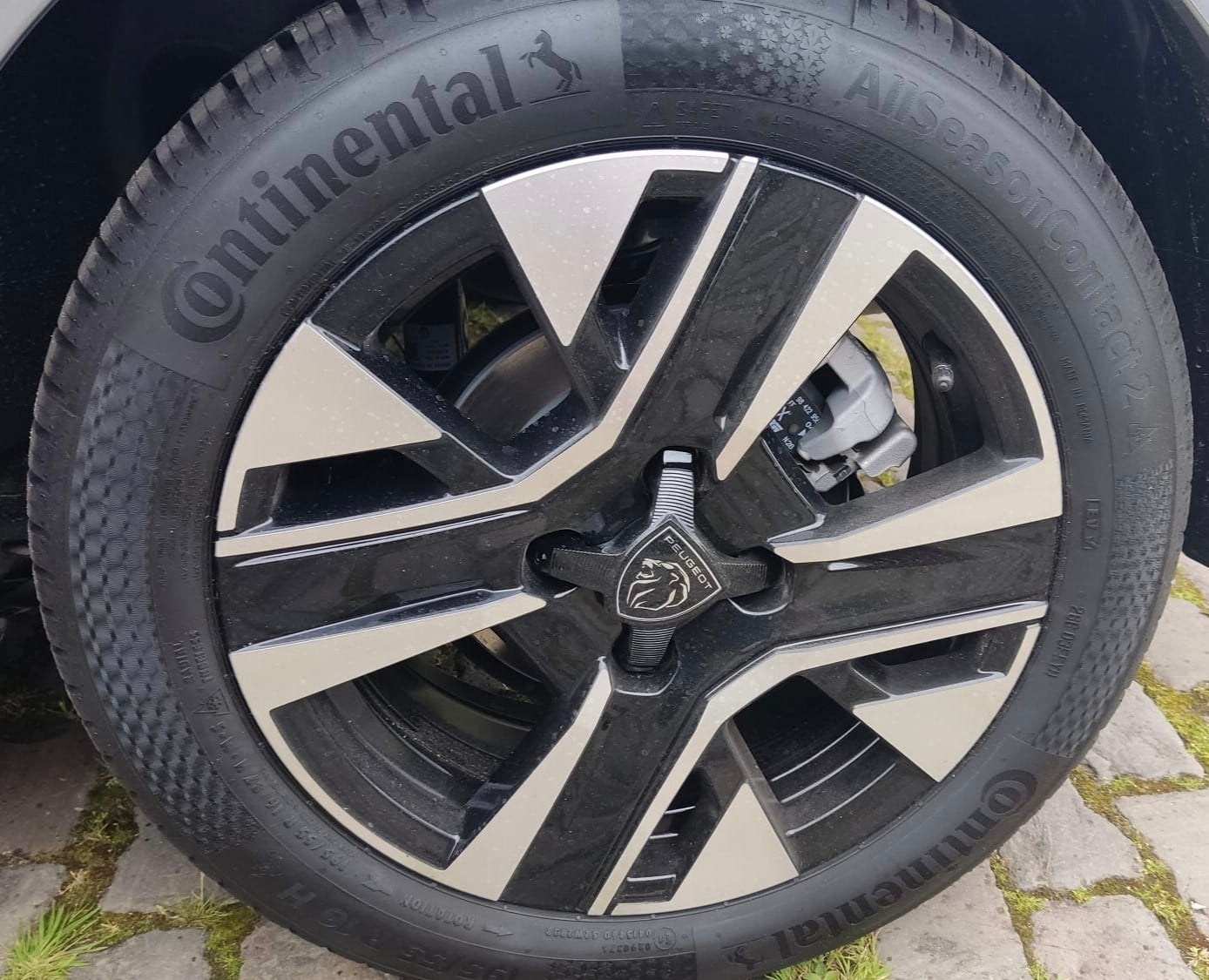 4 nouveaux pneus Continental All Saison Contact 2, Autos : Pièces & Accessoires, Pneus & Jantes, 4 Saisons, 16 pouces, Véhicule de tourisme