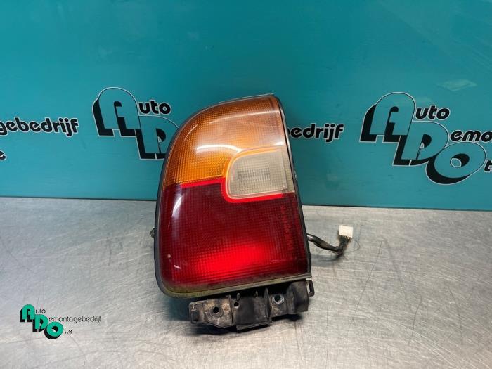 Achterlicht links van een Toyota Funcruiser (Funcruiser 94-), Gebruikt, -, -, Ophalen of Verzenden