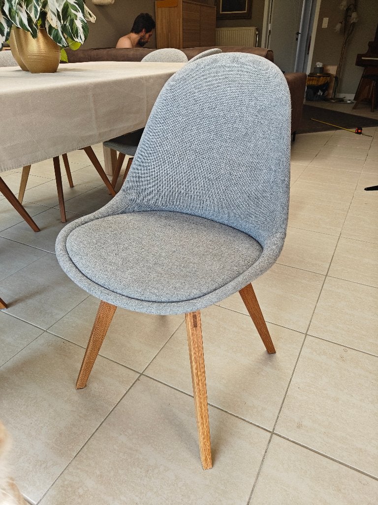 Kwaliteitsvolle Scandinavische stoelen, grijs, 6 stuks, Huis en Inrichting, Stoelen, Ophalen, Scandinavisch, Zo goed als nieuw