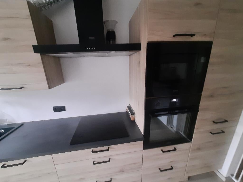 Keuken IXINA met toestellen, Synthétique, Autres couleurs, Enlèvement, Utilisé