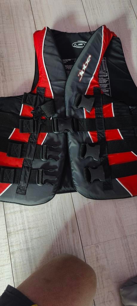 Gilet de sauvetage Jobe – Taille L, Sports nautiques & Bateaux, Vêtements nautiques, Enlèvement ou Envoi
