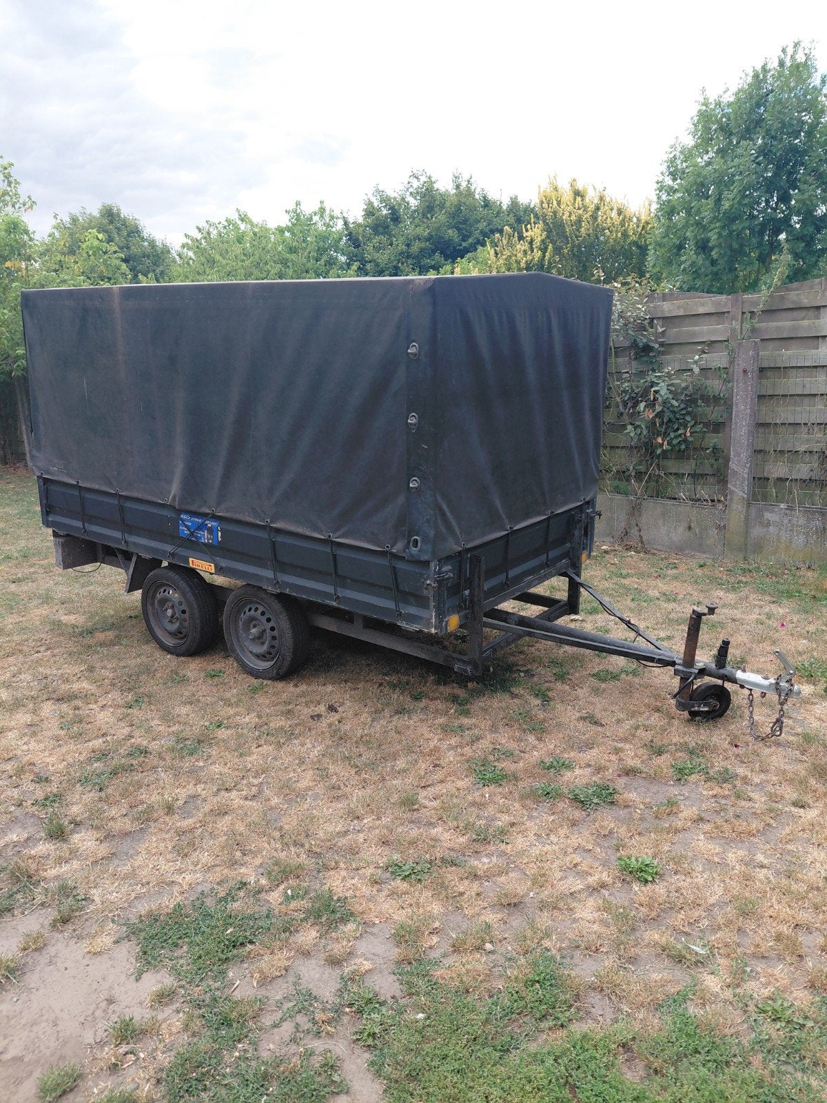 gesloten aanhanger 750kg, Auto diversen, Aanhangers en Bagagewagens, Ophalen, Zo goed als nieuw