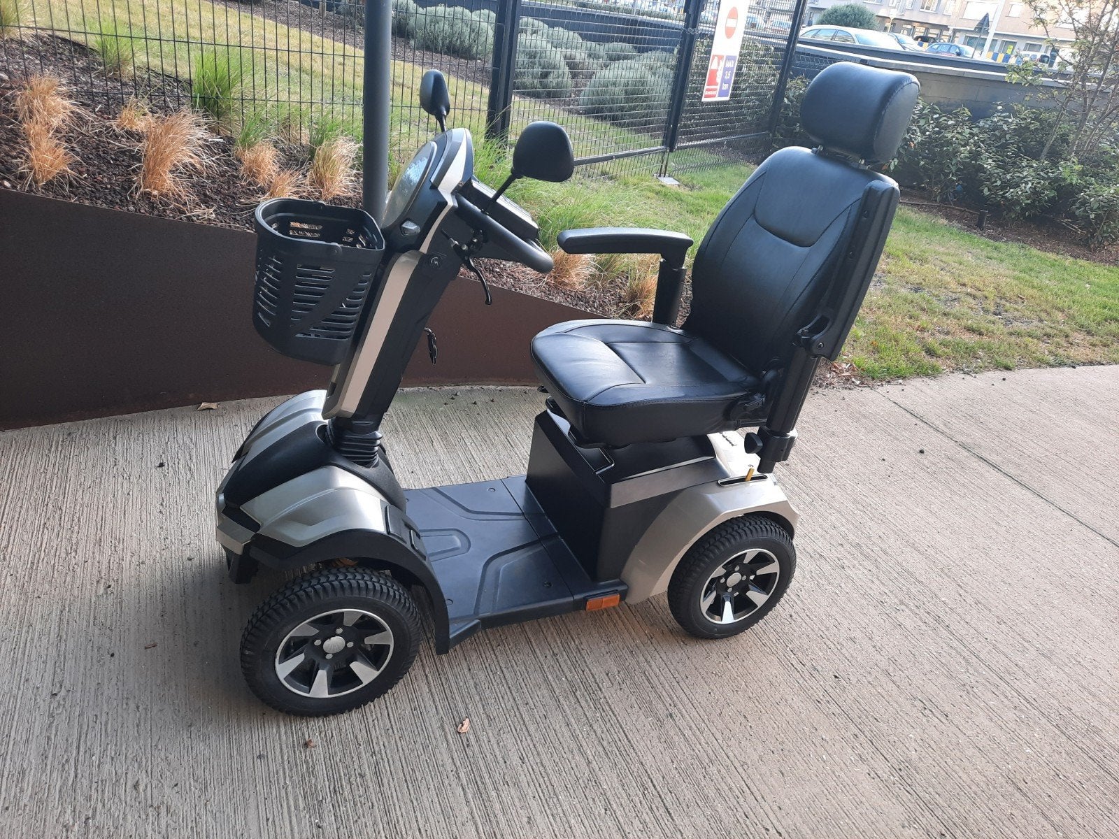 Scootmobiel Mercurius 4 Luxe – Uw vrijheid op wielen!, Diversen, Brommobielen en Scootmobielen, Ophalen