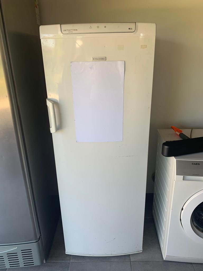 Frigo electrolux, Enlèvement, Comme neuf
