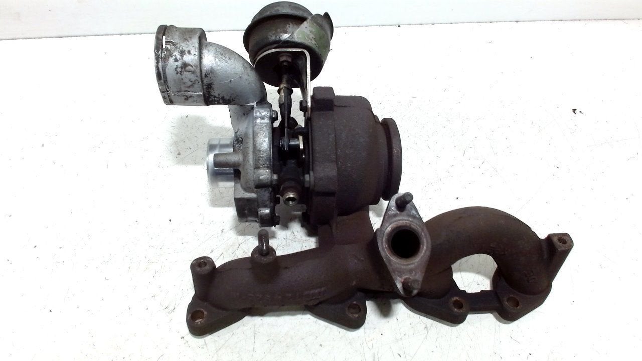 Turbo Volkswagen Golf, Van der Ven Autorecycling B.V., Gebruikt, Ettenseweg 76, 4706 PB Roosendaal, The Netherlands, Herkomst onderdeel bekend