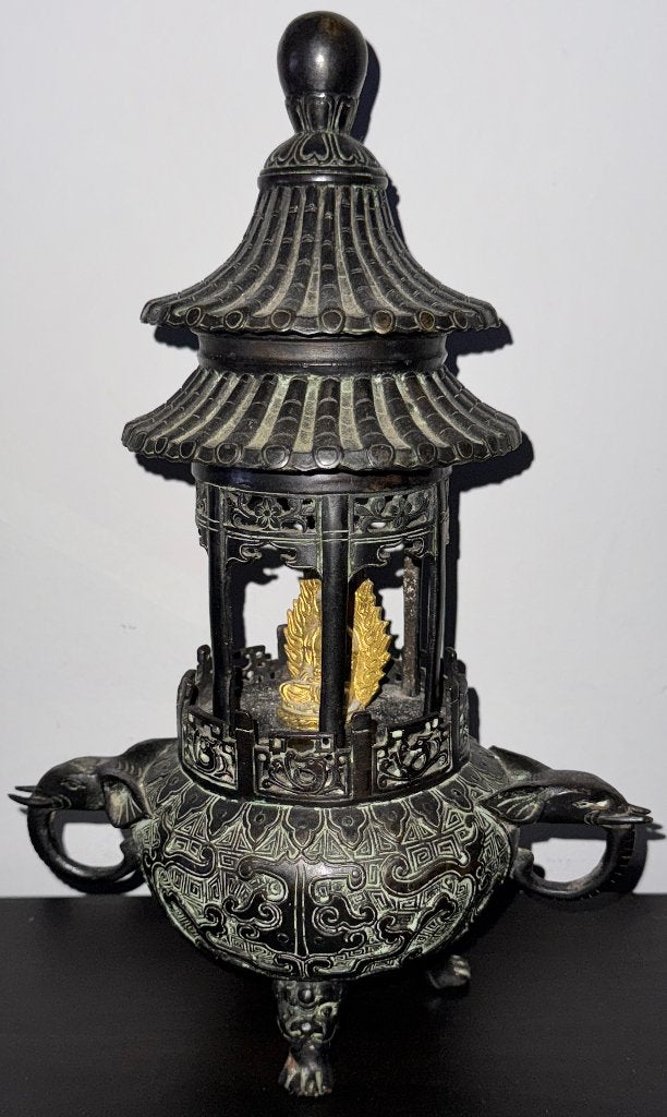 Brûleur d'encens Pagode et Bouddha en Bronze - Chine 1950, Antiquités & Art, Art | Art non-occidental, Enlèvement ou Envoi, Chine