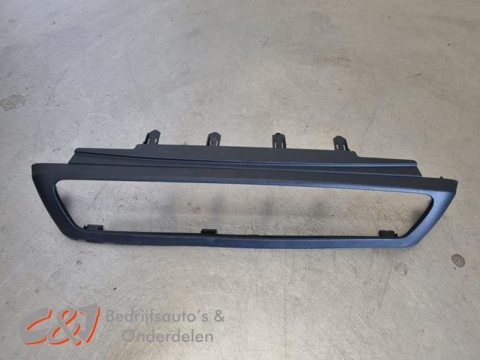 Kunstof diversen van een Peugeot Partner, Gebruikt, -, -, Ophalen of Verzenden