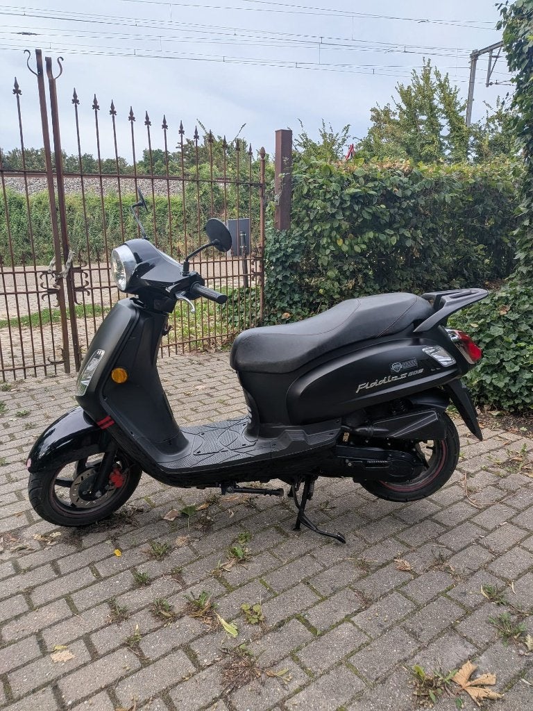 Brommer klasse A Sym Fiddle 2, Fietsen en Brommers, Brommers | Overige merken, Ophalen, Gebruikt, Klasse A (25 km/u), Sym