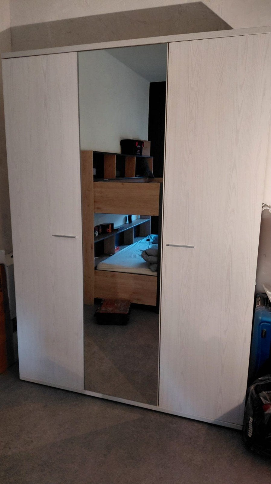 Tienerkleerkast met spiegel, Ophalen, Gebruikt, Met deur(en)