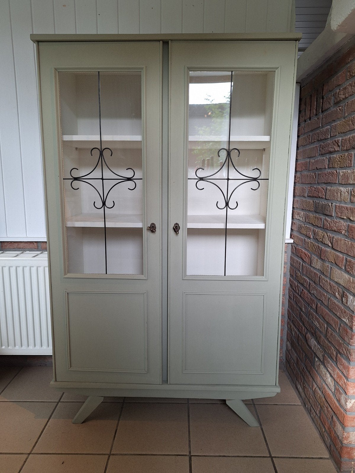Mooie landelijke kast., Enlèvement