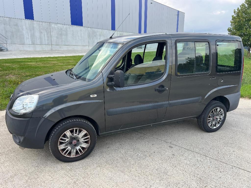 5 Place Fiat Doblo 1.4 Essence, Auto's, Doblo, Bedrijf, 5 deurs, 5 zetels