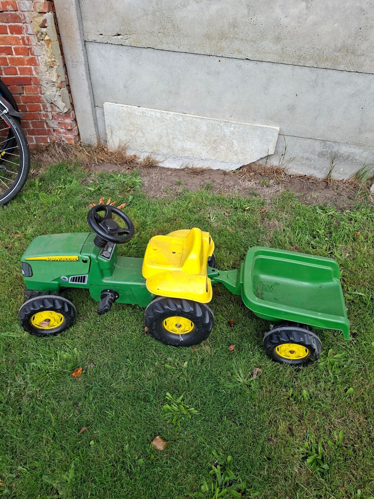 tracktor met kar, Ophalen