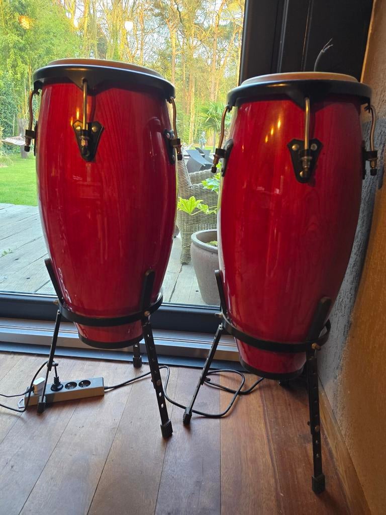 2 professionele djembe's, Ophalen