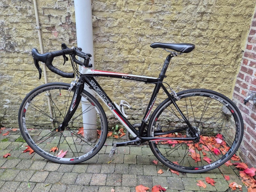 Thompson R7000 maat 52, Vélos & Vélomoteurs, Vélos | Hommes | Vélos de sport & Vélo de randonnée, Utilisé, Autres marques, 15 à 20 vitesses