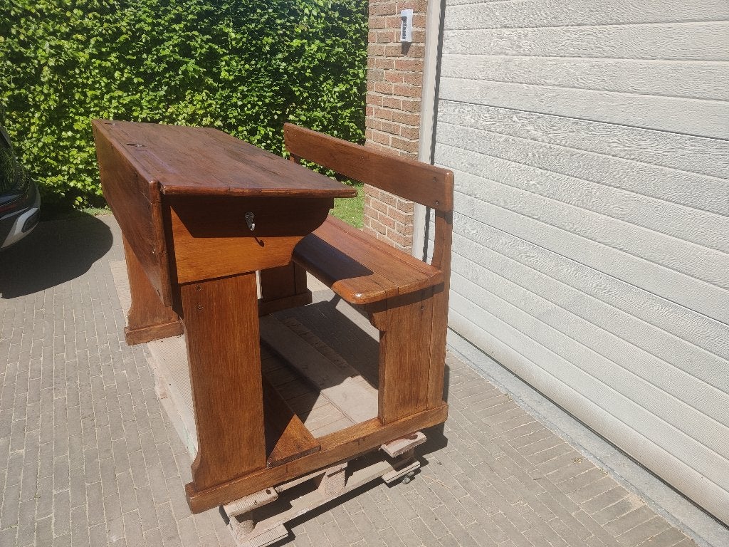Antieke, grote & goed onderhouden schoolbank, Ophalen