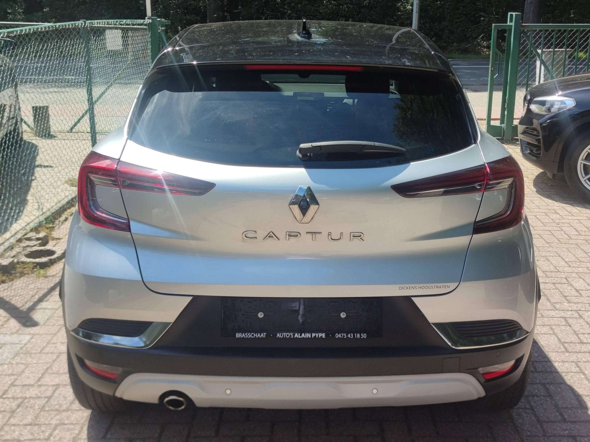 Renault Captur Captur 1.0 TCe Intens ! NIEUWSTAAT !, Autos, Renault, Système audio, Argent ou Gris, Achat, Euro 6