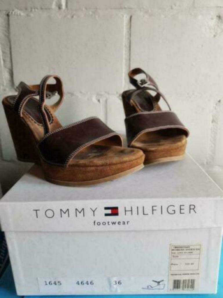 Sandalen / pumps Tommy Hilfiger maat 36, Kleding | Dames, Schoenen, Tommy hilfiger, Bruin, Gedragen, Sandalen of Muiltjes