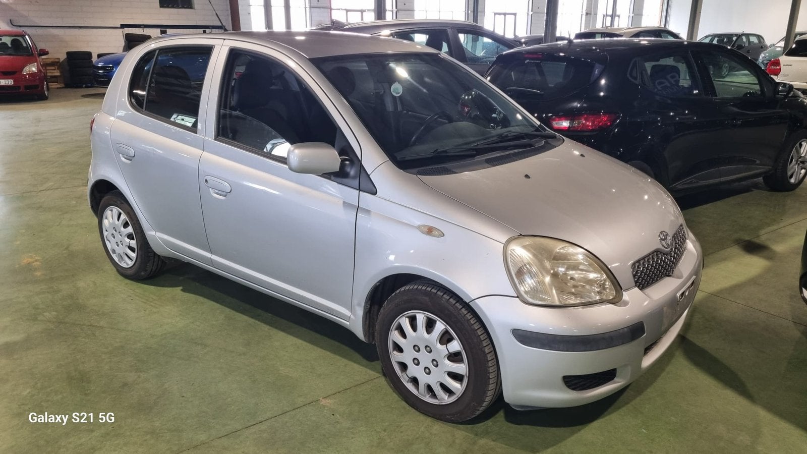 Toyota Yaris 2003 • 1.3 essence • 172 000 km avec inspectio, Autos, Entreprise, Achat, Yaris