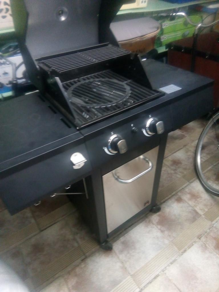 Jamestown gasbarbeque, Enlèvement, Neuf