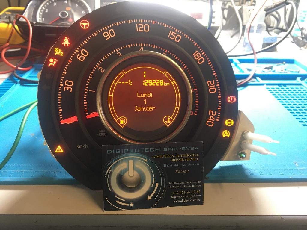 COMPTEUR FIAT 500 reparation, Auto-onderdelen, Dashboard en Schakelaars, Fiat, Ophalen of Verzenden