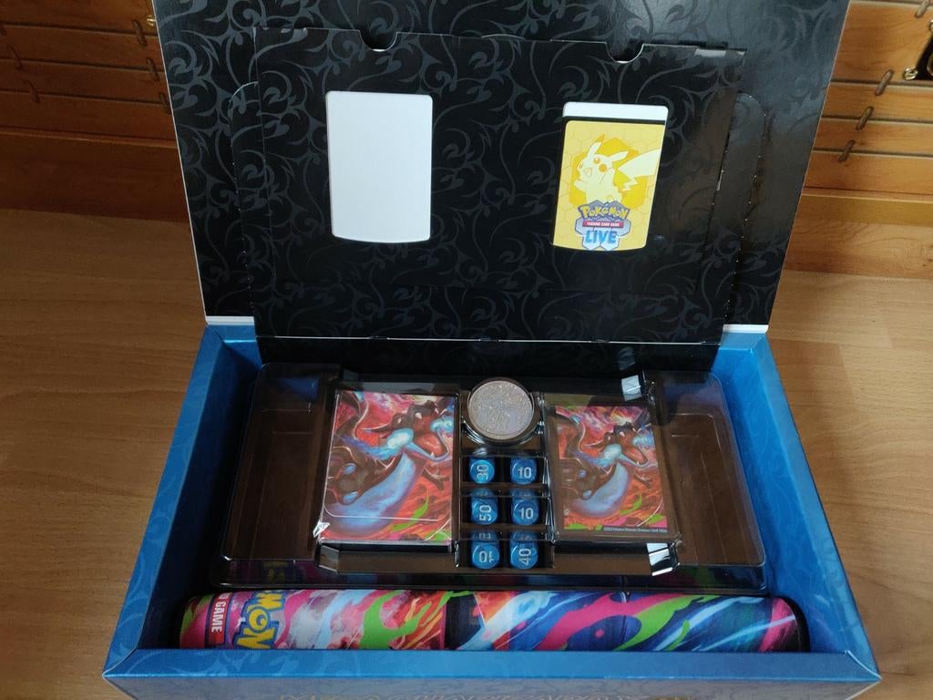 Charizard UPC accessoires, Ophalen of Verzenden, Zo goed als nieuw